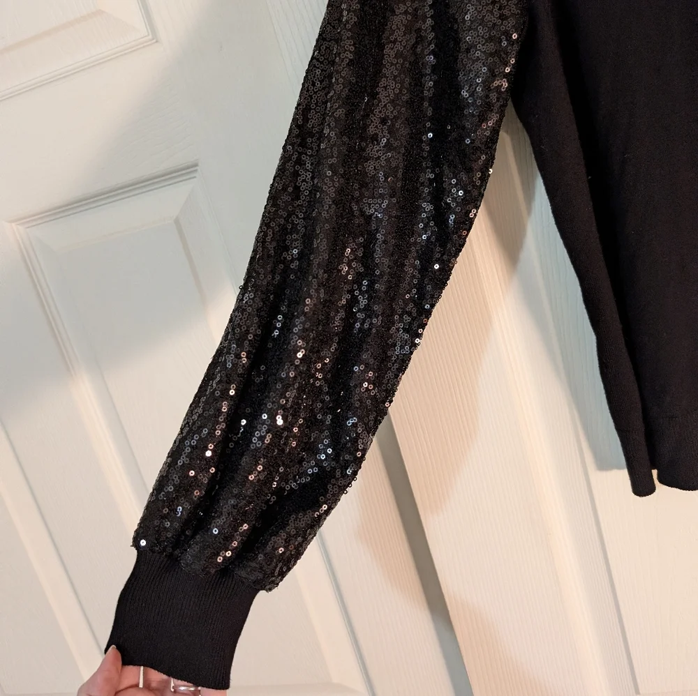 Adrianna Papell Black V-neck Sweater with Sequin Sleeves Size XL - Picture 3 of 6